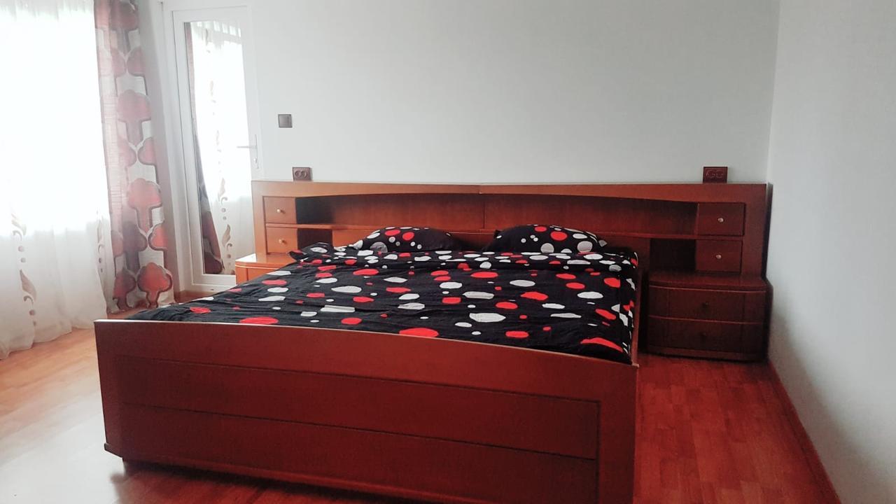 Casa De Vacanta Madalina Novaci-Străini Екстериор снимка